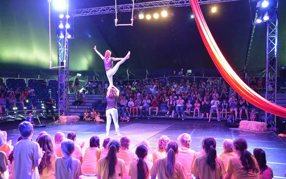 Le Circasierre, un cirque fondé par Alain de Preux