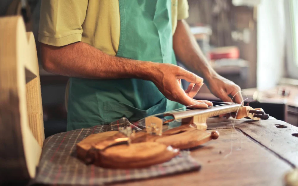 Création d'un violon, Dieter Hillewaere
